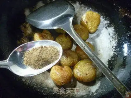 Make Pepper salt, potatoes step 3
