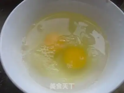 Make Flower clams and eggs step 1