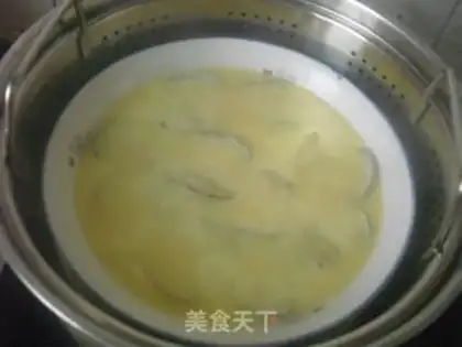 Make Flower clams and eggs step 4