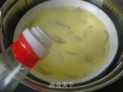 Make Flower clams and eggs step 5