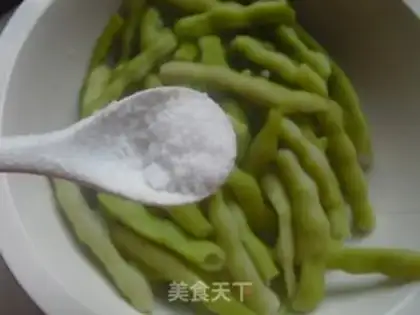 Make Blow the beans step 2