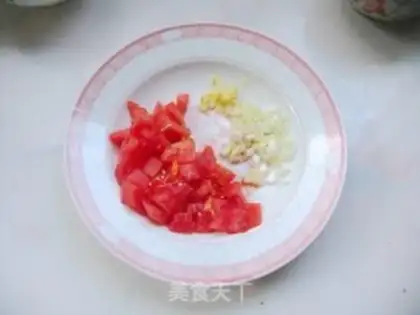Make Tomato spicy soup step 1
