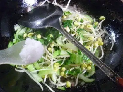 Make The green cuisine sprouts step 4