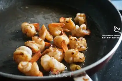 Make Melon cuisine spicy shrimp step 2