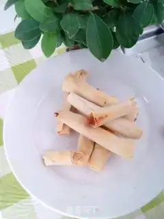 Make Meat pine roll step 0