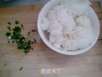 Make Pelican egg fried rice step 1