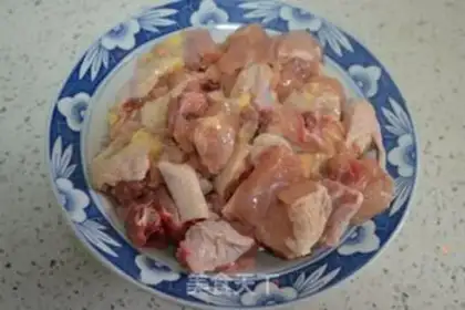 Make Guizhou chicken horns step 1