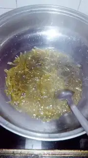 Make A tea with honey bee step 4