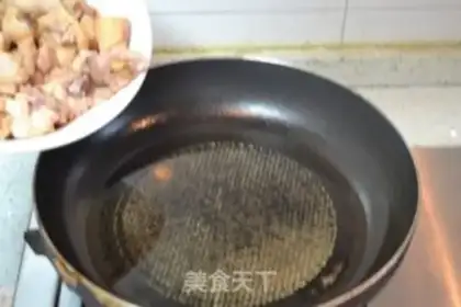 Make Guizhou chicken horns step 7