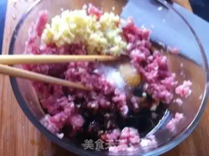 Make Pork larvae step 4