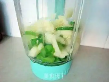 Make Celery apple juice step 2