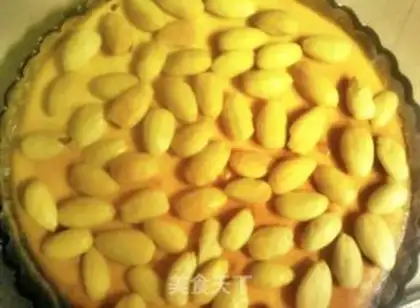 Make Butter cheese almond pie step 22