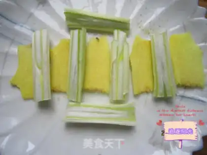 Make Garlic yellowfish step 1
