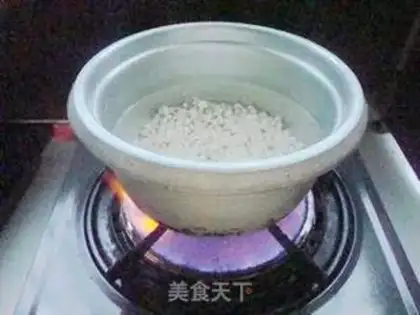 Make Corn egg porridge step 1