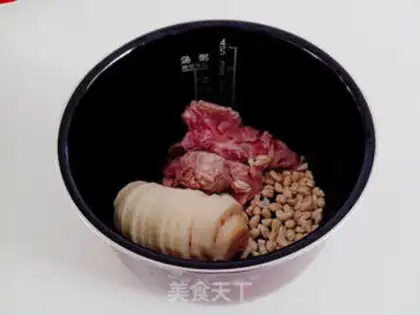 Make Lotus peanut and dragon bones step 1