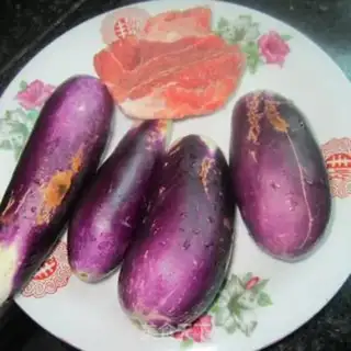 Make Meat and eggplant step 0