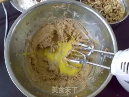 Make walnut chocolate plate step 3