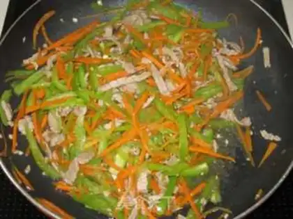 Make Carrot chili beef step 7