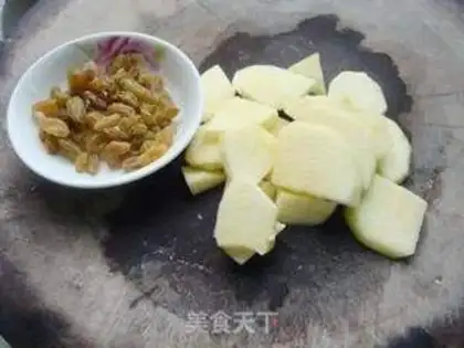 Make Quick apple curry step 5