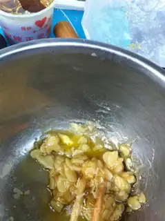 Make Roman shield step 5