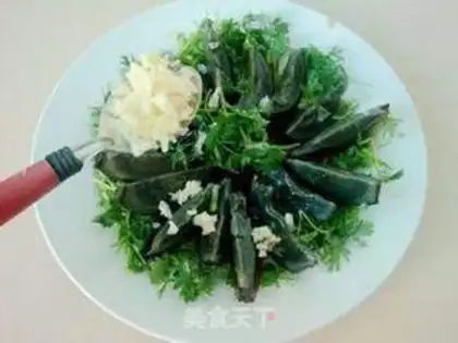 Make A fragrance with eggs step 4