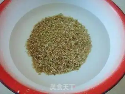 Make Weenie, peanut rice step 0