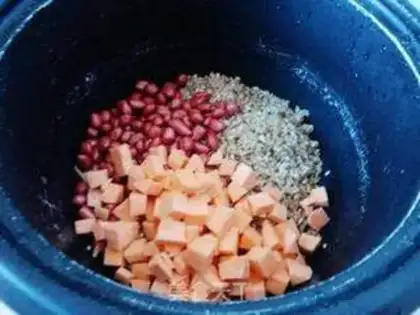 Make Weenie, peanut rice step 3