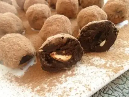 Make Cashew truffle chocolate step 10