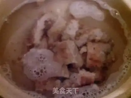 Make Pork chop and radish soup step 3