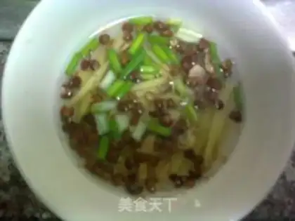 Make Beefball radish soup step 2