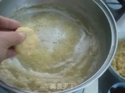 Make Pumping corn noodles step 4
