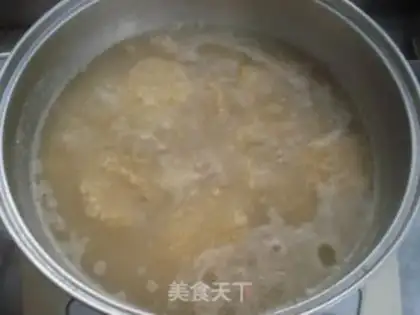 Make Pumping corn noodles step 5