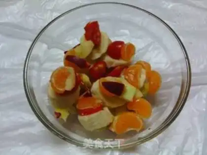 Make Yogurt salad step 1