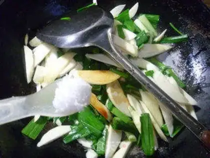 Make Garlic