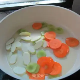 Make Three pieces of curry step 3