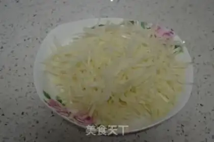Make Sour spicy potatoes step 4