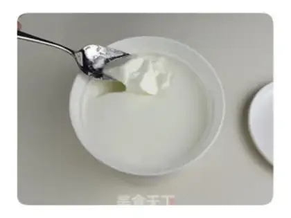 Make Artificial yogurt for the fungi step 5