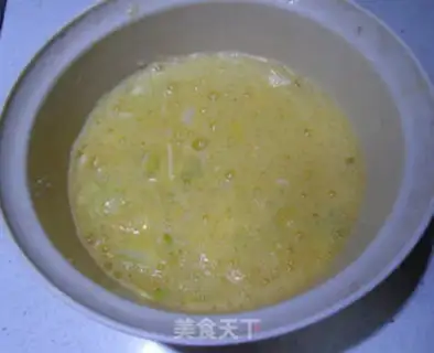 Make Onions, fried eggs step 3