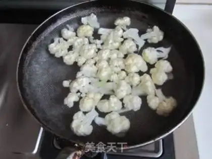 Make Tomato blossoms step 0