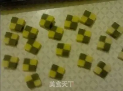 Make Tea chess cookies step 9