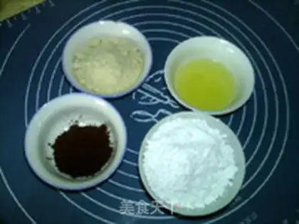 Make Chocolate Macalon step 0