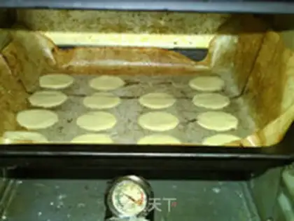 Make Pelican crackers step 10