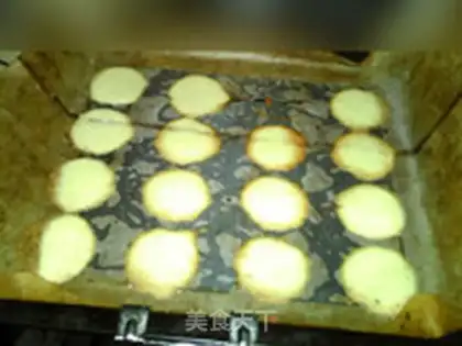 Make Pelican crackers step 11