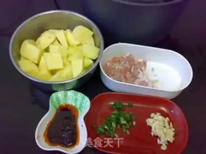 Make Soy sauce and potatoes step 0