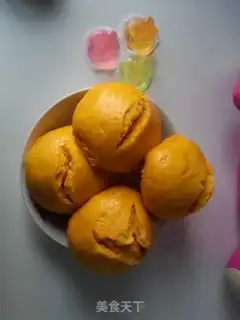 Make Pumpkin buns step 7