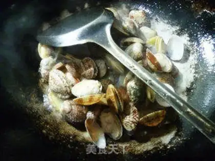 Make Pelican clams step 6