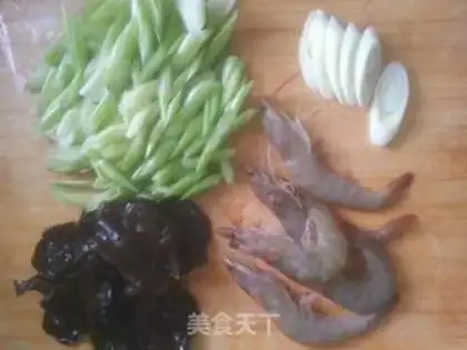 Make Scribbling shrimp step 0