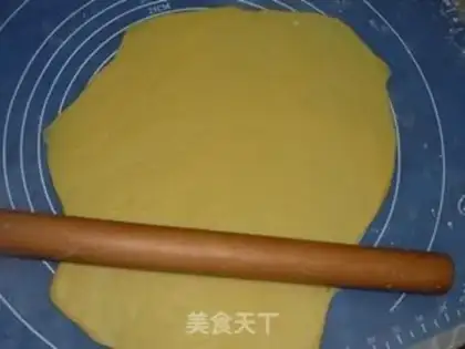 Make Basketball cookies step 5