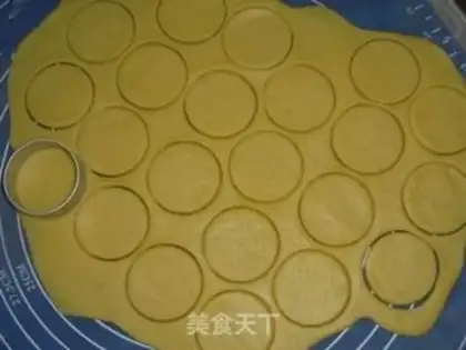 Make Basketball cookies step 6