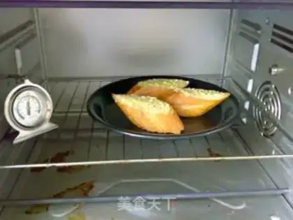 Make Garlic roasting stick step 4